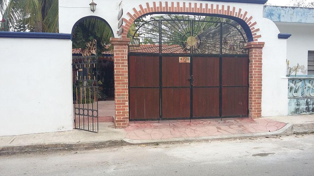 La Casa De Angel Valladolid 외부 사진